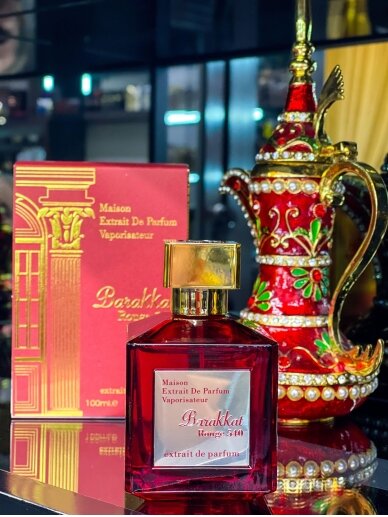Baccarat extract arabiška versija Barakkat Rouge 540 extrait de parfum
